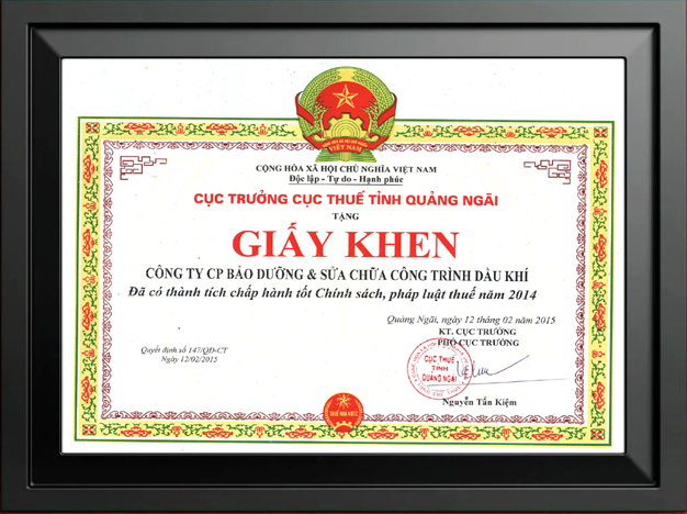 Chi cục thuế tặng Giấy khen - có thành tích trong chấp hành tốt chính sách , pháp luật thuế